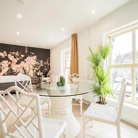 Bed & Breakfast Zeta Beds Den Haag